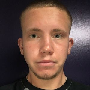 Meet your Posher, Cameron